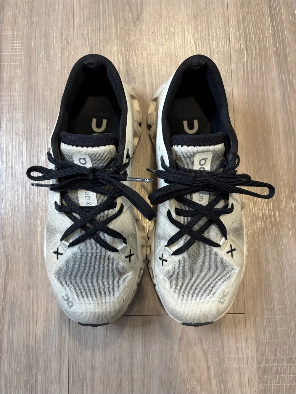 On Cloud X Women’s Size 5 White Mesh Running Athletic Sneaker